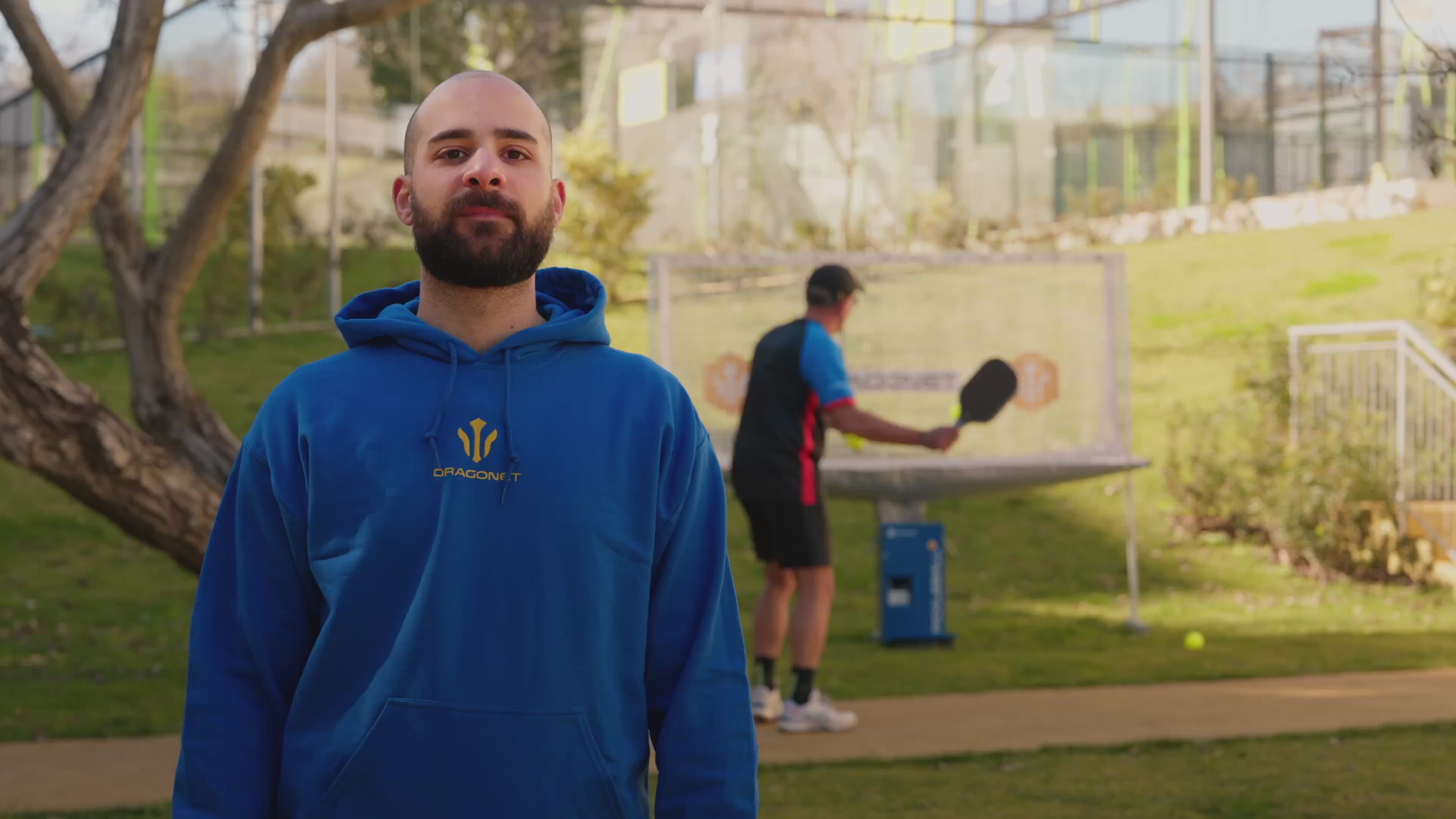 Load video: bandeja, tennis, padel, padel traning, vibora, padel game, training machine, machine, training, padel training